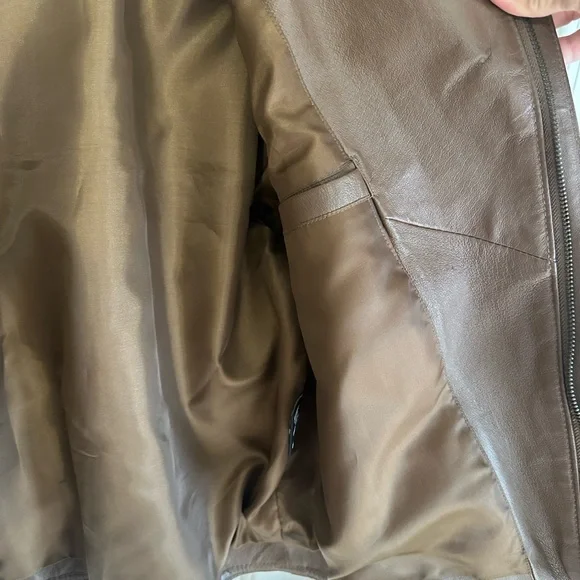 Vintage Brown Fringe Leather Jacket - Picture 8 of 8